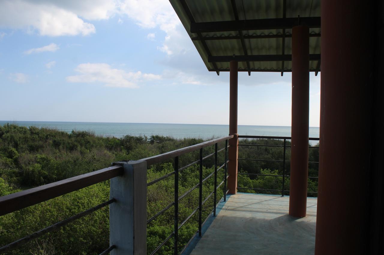 Yala Bay Resort Тіссамахарама Екстер'єр фото
